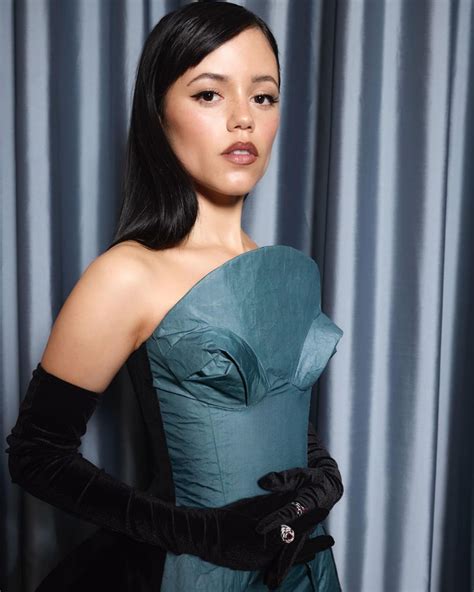 jenna ortega sexy photoshoot|Jenna Ortega: Hottest Photos Of Beetlejuice Star。